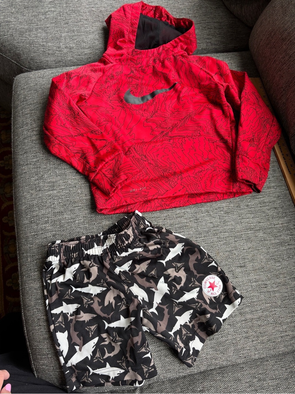 Boys 4t lot converse shark shorts and nike dri fit sweatshirt